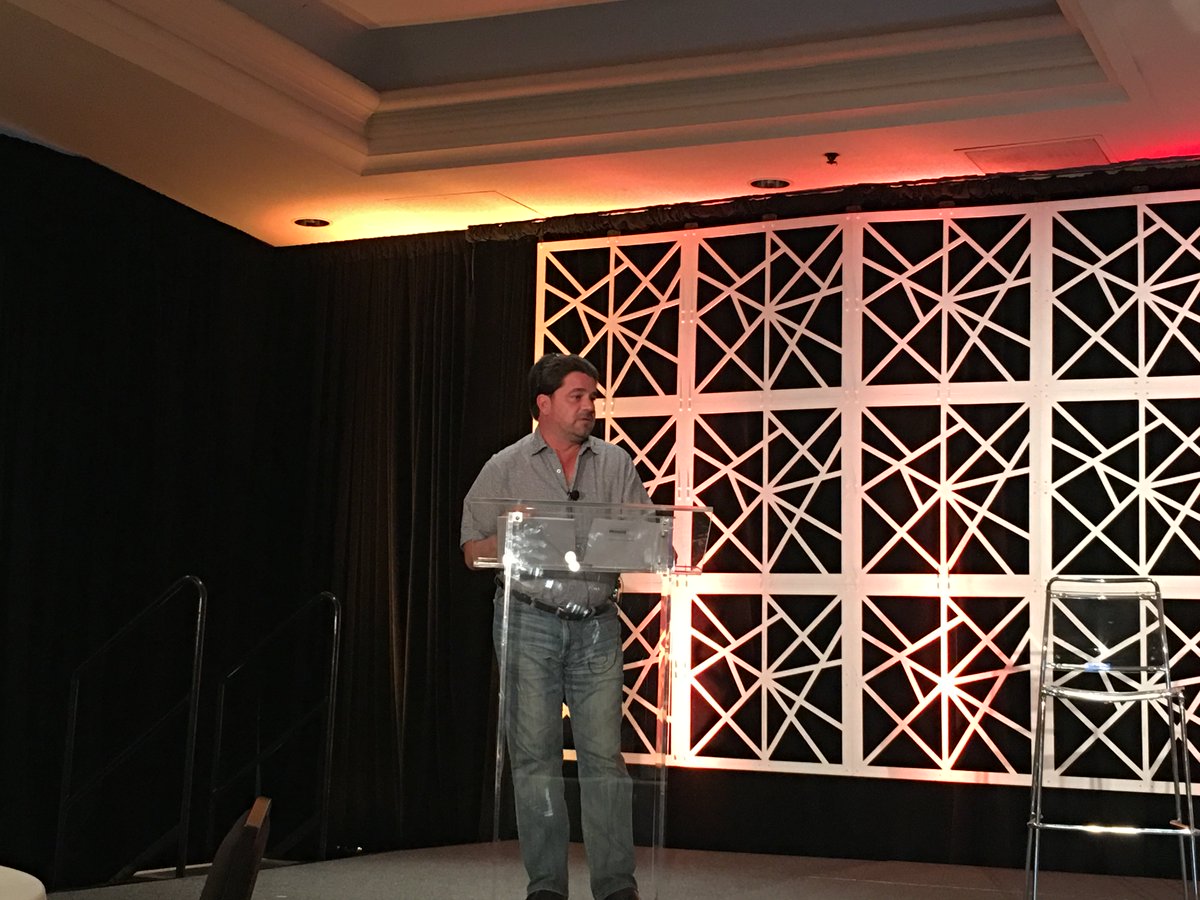 MHollandCo's tweet photo. We serve a world without borders. Our @MHollandLATAM Director General Xavier Lebrija talks about our international growth. #MHXperience https://t.co/dXKrk6Veem