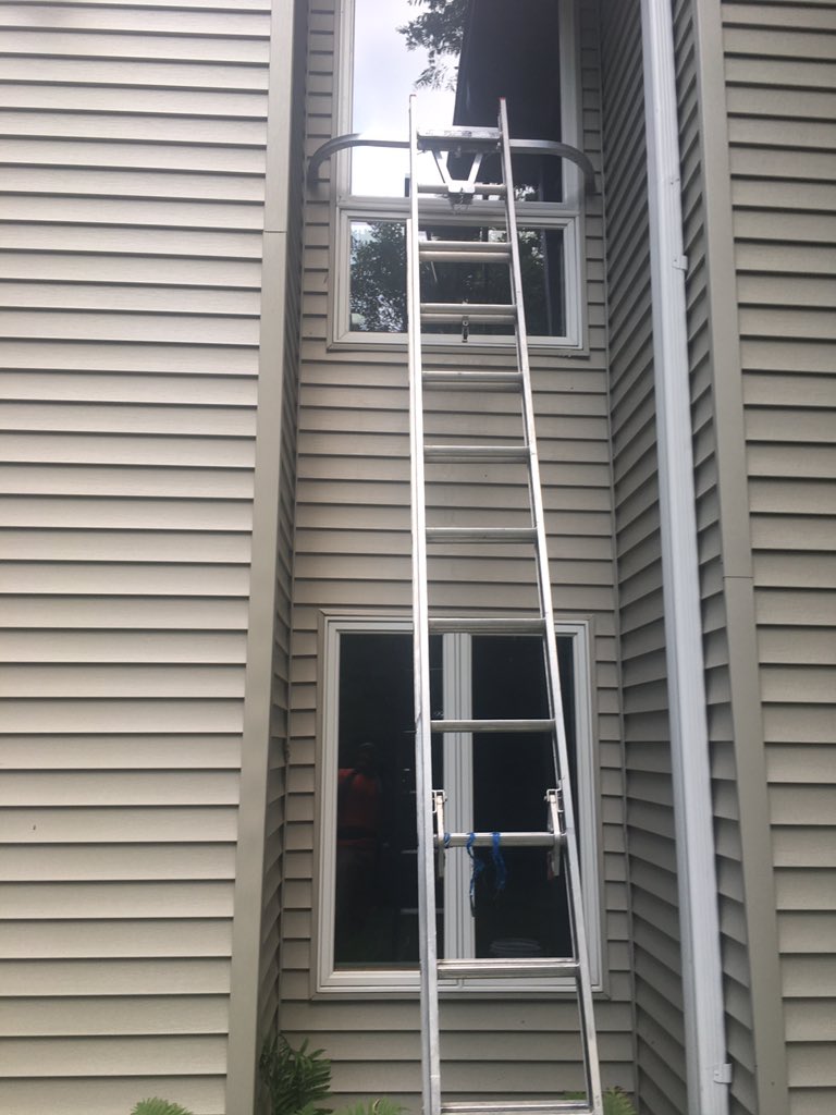 WindowsBdm's tweet image. 