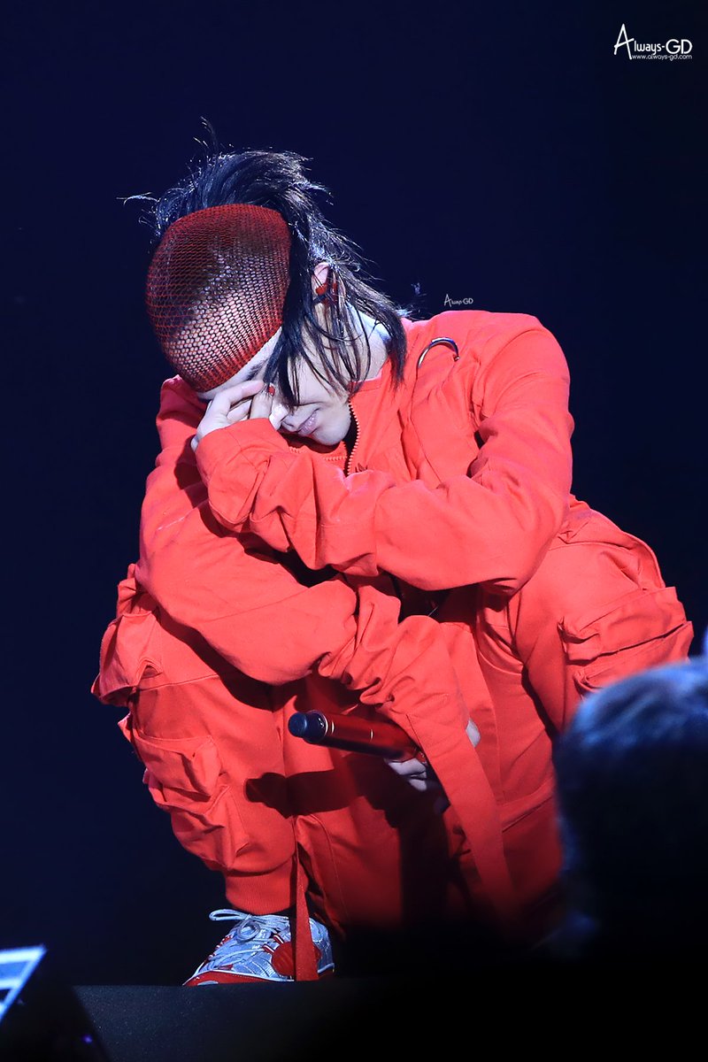 always_gd's tweet photo. ACT III, M.O.T.T.E in SEOUL

👉🏻👈🏻♥

#권지용 #KWONJIYONG 
#지드래곤 
#PEACEMINUSONE 

#AlwaysGD https://t.co/6kQGeYaBxN