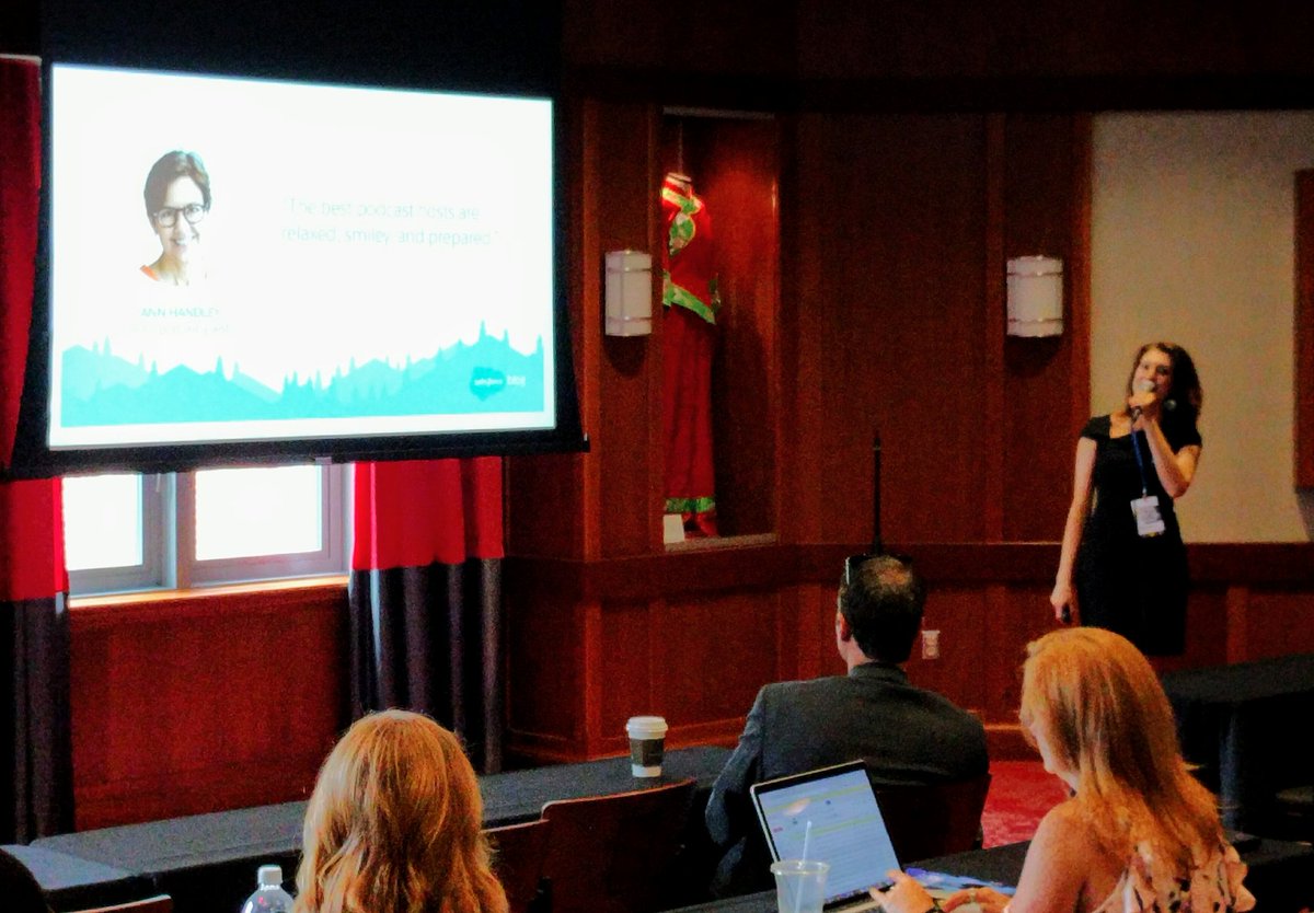 crestodina's tweet image. &quot;The best podcast hosts are relaxed, smiley and prepared&quot; 
~ @annhandley via @YoungHeike at #interact17