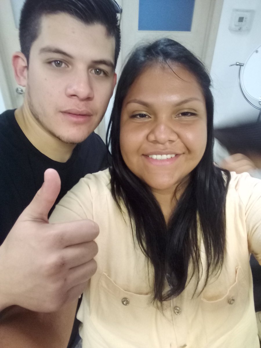 Roxyy_Lopez's tweet photo. Con El Mas Shulo😍😍 @ChayinRubio
#TeamPlebitas💯🔥🔥 https://t.co/5HgkzSIsjk