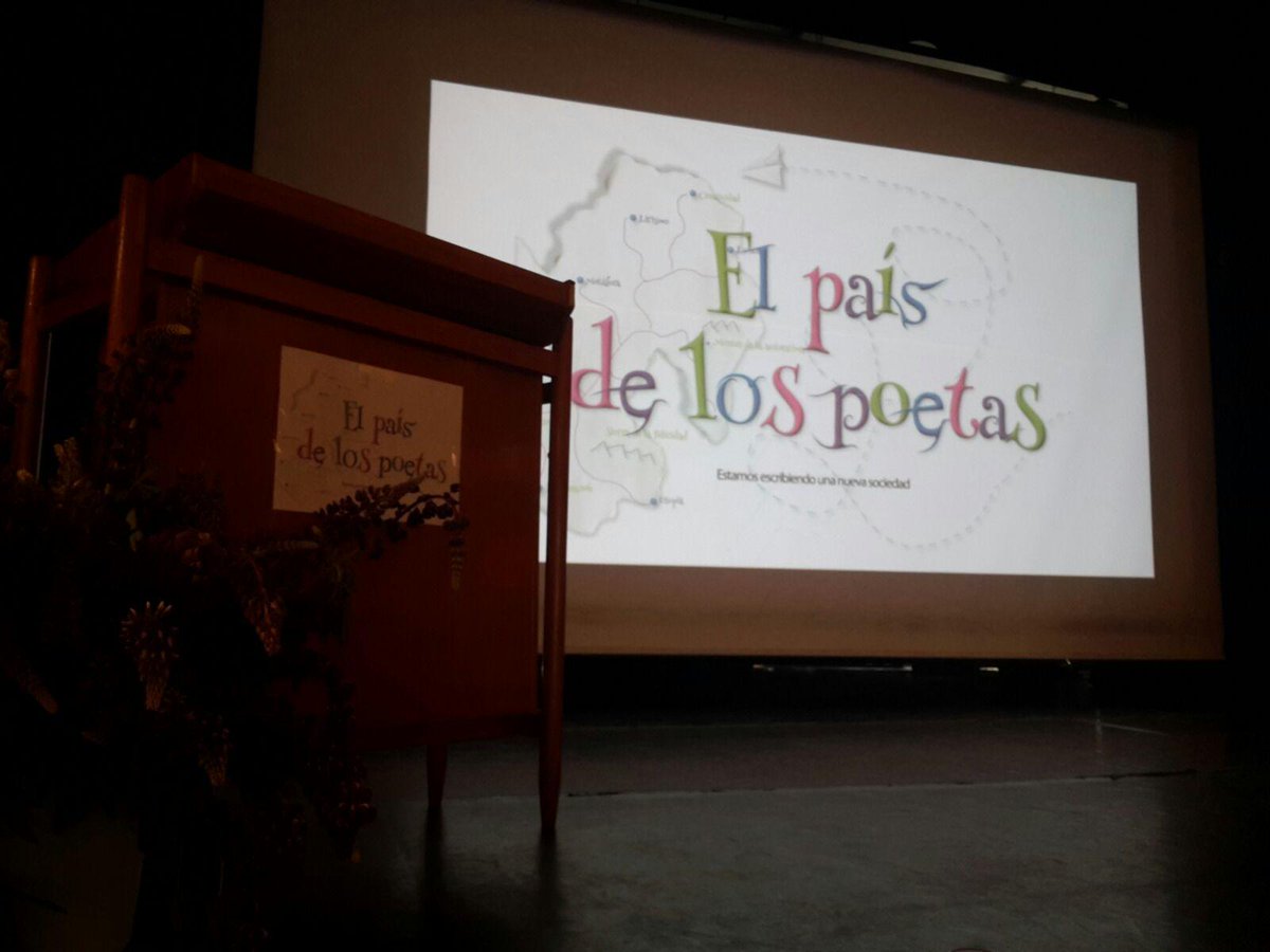 poetopiaORG's tweet photo. Ya estamos😊☺ en el evento #ElPaísDeLosPoetas ¡Vive la emoción junto a nosotros!

#Poesia #Poetas #Evento #Poetopia #lillestrom #Poetico https://t.co/mFSP70p1LT