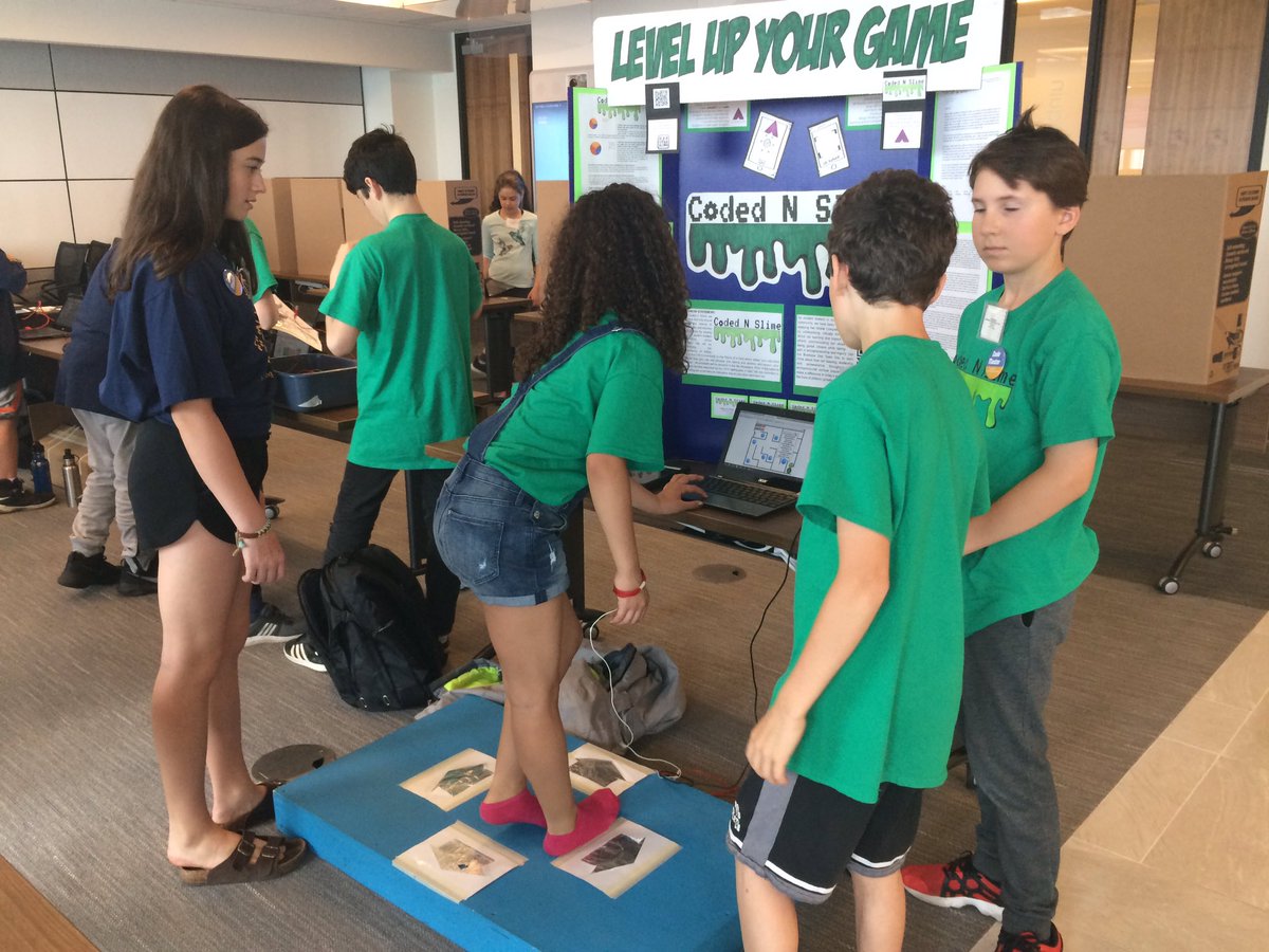 McM_MsT's tweet photo. Setting up almost done but ready to greet guests! #codingquest #tlpcoding #tdsbcoding #ontariocodes @TLPCanada @tdsb https://t.co/bIsVPWfCy0