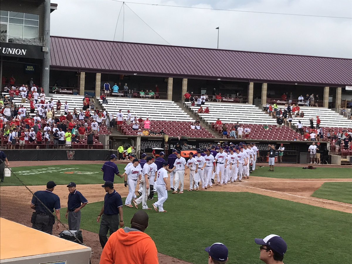 Congrats #PurpleKnights on a great season. Final score: 2-1. #BeloitProud