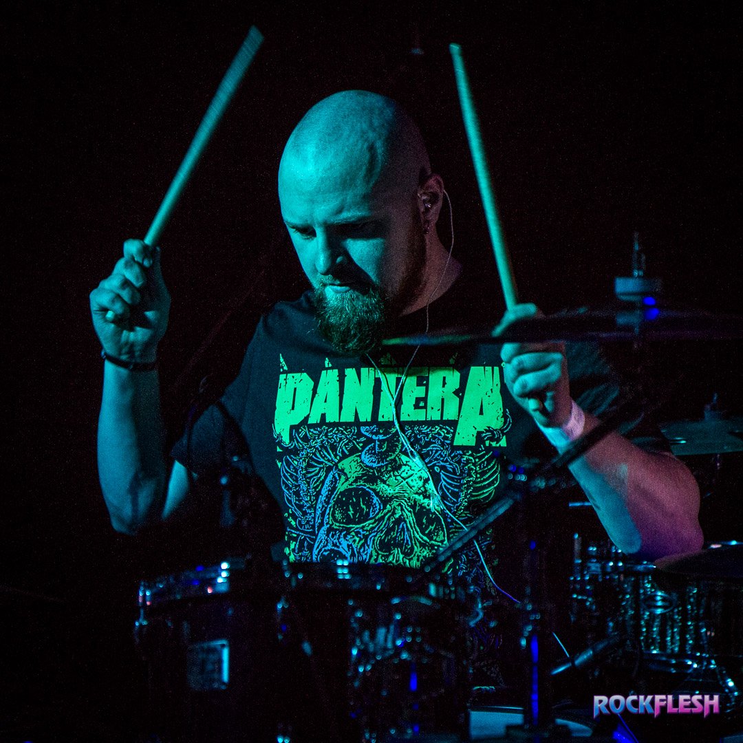 Rock_Flesh's tweet photo. #PassAvera live at #TheLiveRooms #Chester on May 31st, more photos  ==> https://t.co/EEYuVrw7nJ  #classicrock #gigphotography #metal https://t.co/I442XejLOL