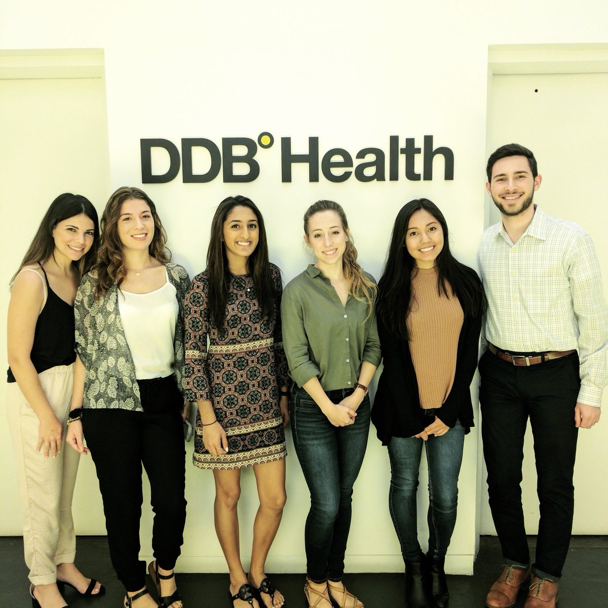 DDB_Health's tweet photo. Welcoming our 2017 #DDBHealth summer #interns! https://t.co/7LgBOirEsU