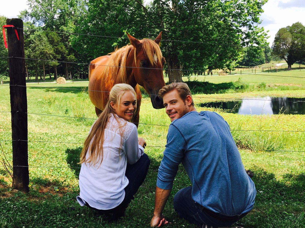 TrevorDonovanX's tweet photo. Hey from set in #Kentucky. We started filming the 1st of what will be 3 movies centered around Sarah (her) &amp; Hunter (me)👨‍❤️‍💋‍👨💕 #StayTuned https://t.co/kG49FNdft2