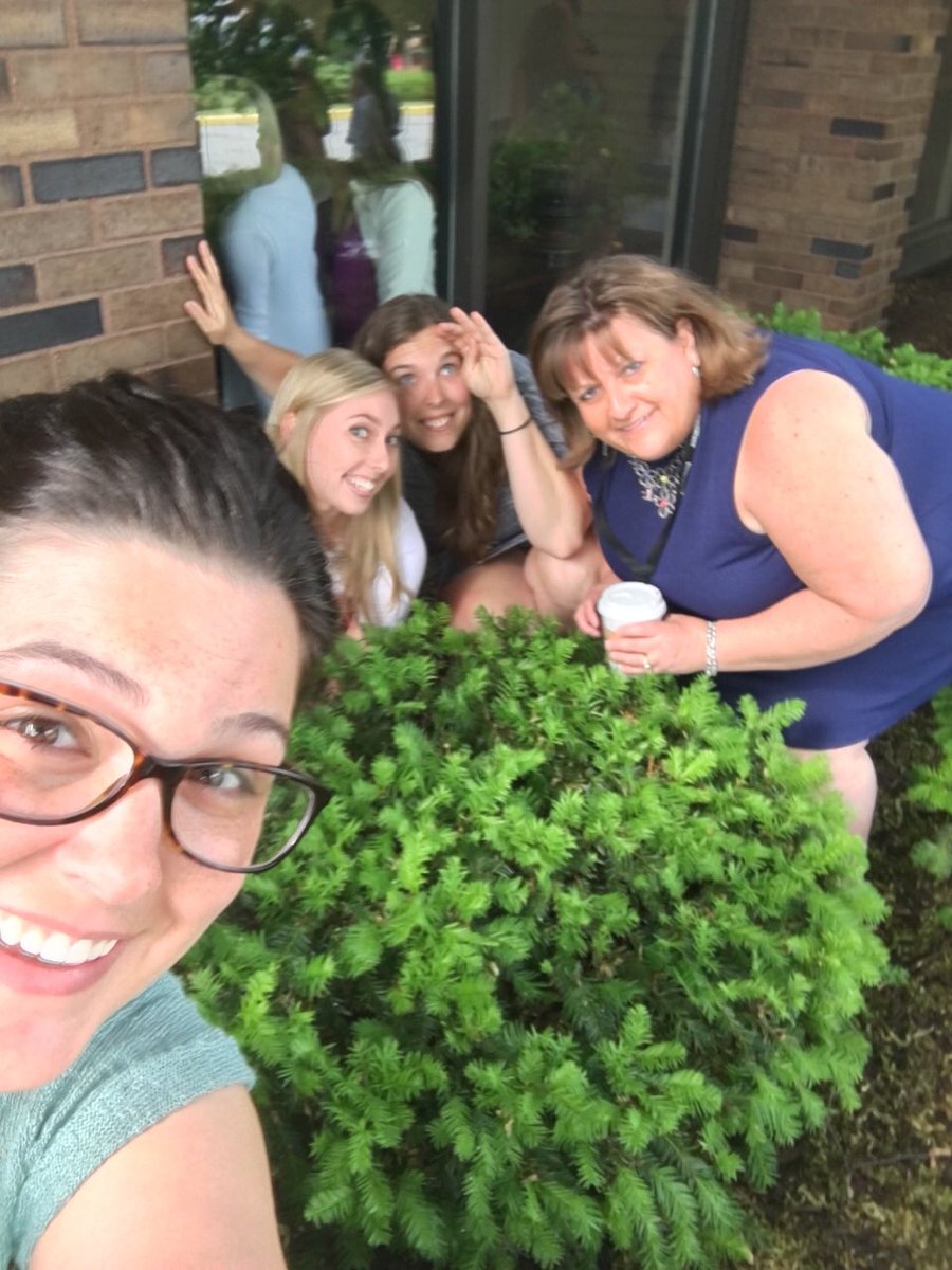 jbtoodles's tweet photo. Team #JDCE (Jena, Debi, Cassie, Erin) Just Do Collaboration Everyday #iSummitWisco17 https://t.co/WWjp54dWL1
