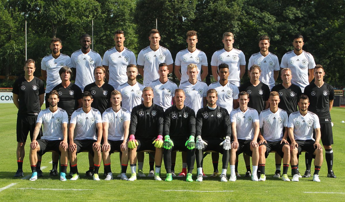 FCBW_A7's tweet photo. مارك اندريه تير شتيغن والصورة الرسمية استعداداً لكاس القارات, روسيا 2017 🇩🇪 #DieMannschaft #ConfedCup https://t.co/nwm8zN3Etf