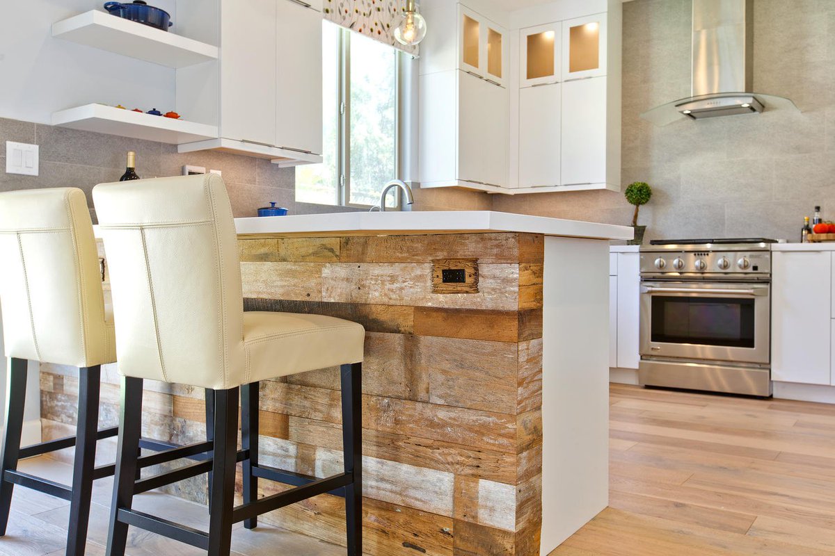 Our #modern #rustic #kitchen #remodel made it onto the <a href="/Houzz/">houzz</a> 11 Great #Design #Tips list this week! *dance of joy* houzz.com/ideabooks/8714…