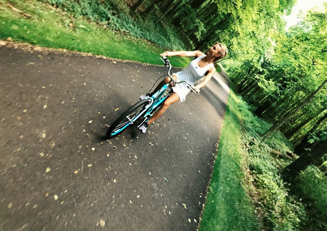 JennaaJJosephh's tweet photo. Filled to the max. I woke up to a brand new bike from tyler and we spent the morning riding bikes to a surprise 
https://t.co/Omyi6srVqS https://t.co/8NhOfmB7Sb