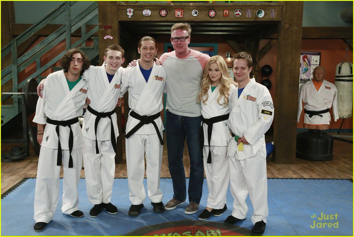 thisiskick's tweet photo. Isn't crazy how we've grown with you guys too??!! Thanks for #6YearsOfKickinIt https://t.co/Dywi6pPynX
