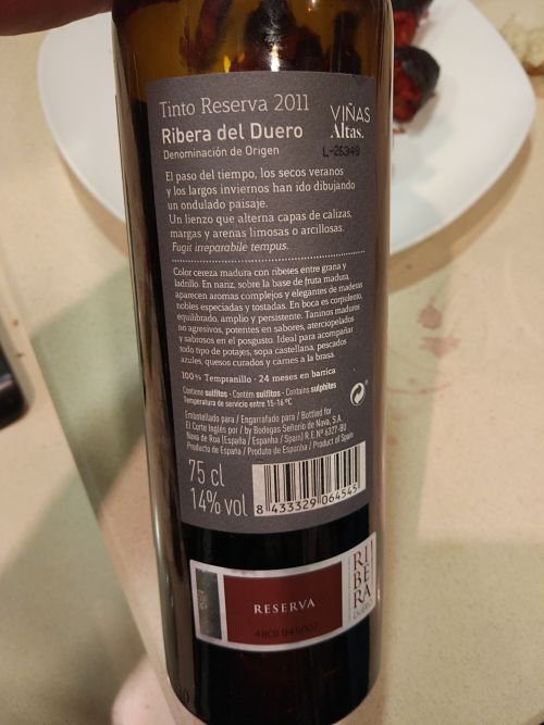 BellisimasCom's tweet photo. Viñas Altas franquicia de El Corte Inglés en su oferta de vinos
Viñas Altas Reserva El Ribera del Duero según ECI
https://t.co/NvLNBtPLCM https://t.co/Bg5iBM51tu