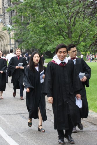 civmin's tweet photo. #CivMinGrad17 #UofTGrad17 https://t.co/4jpeAihNWx