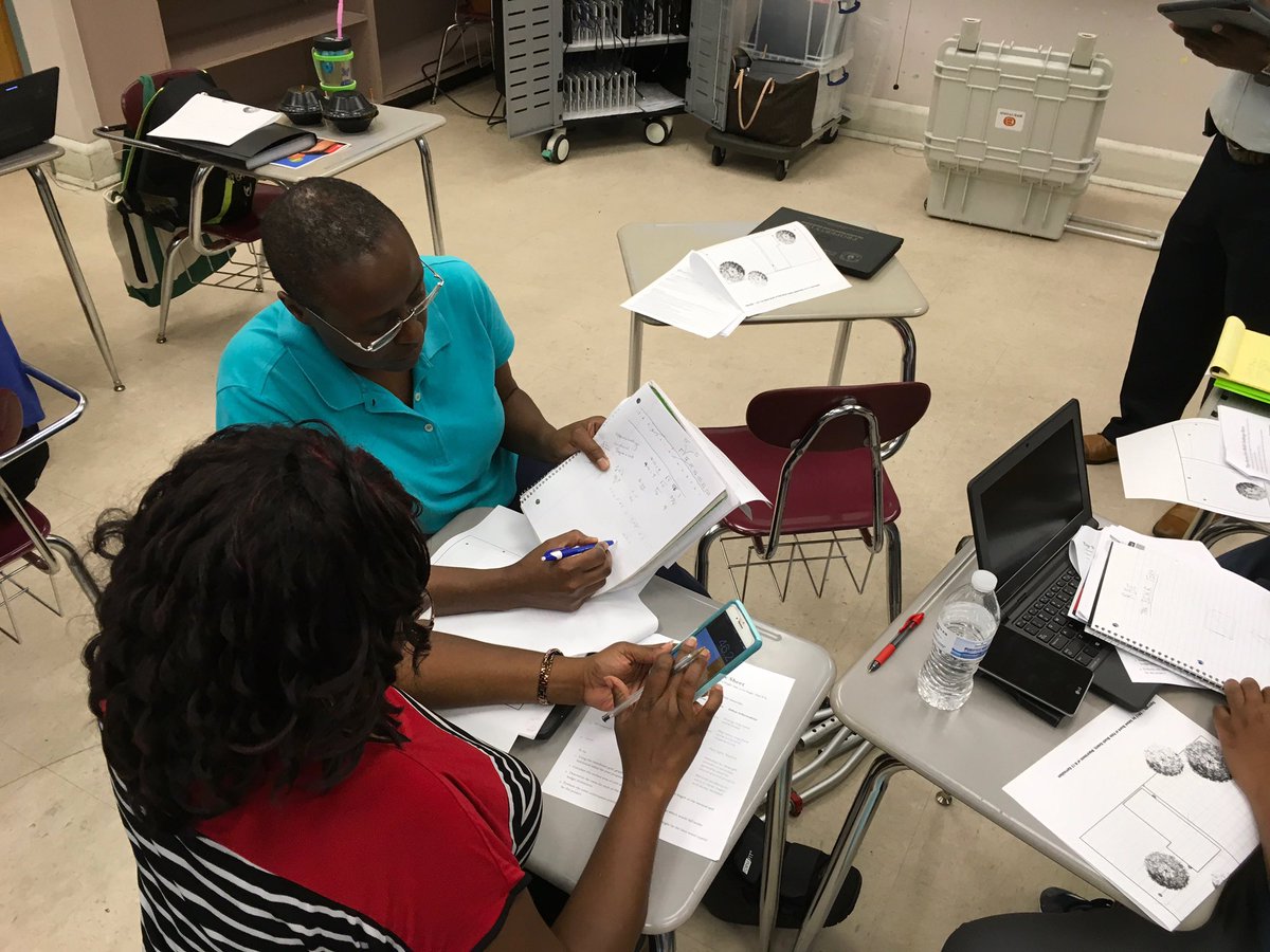 evacwynar's tweet image. STEM engineering design challenge - Backyard Build Challenge #GeometryInAction #StandardsBasedBuilds @Mr_Dowdell @PBCSTEM @DianaFedderman