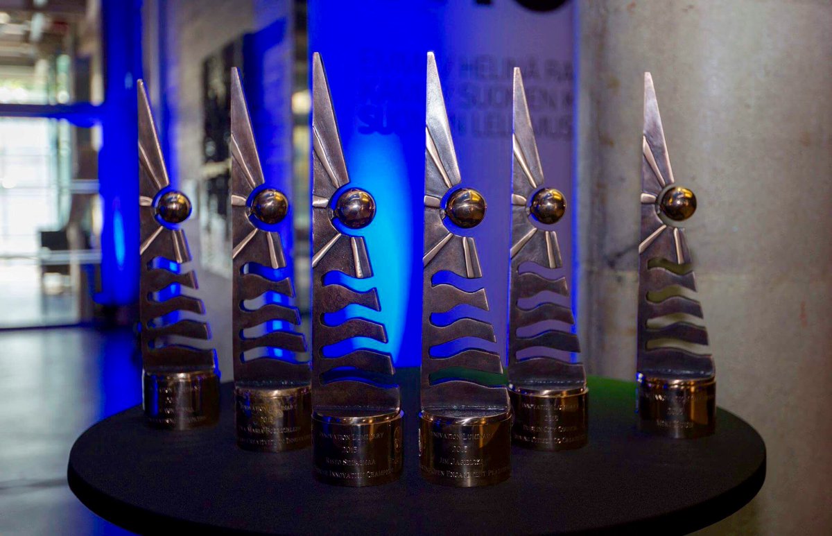 OISPG's tweet photo. It is time to find out the winners of the Innovation Luminary Awards 2017! 😊 #OI2Conf17 #clujinnovation https://t.co/eJSmOydp2W