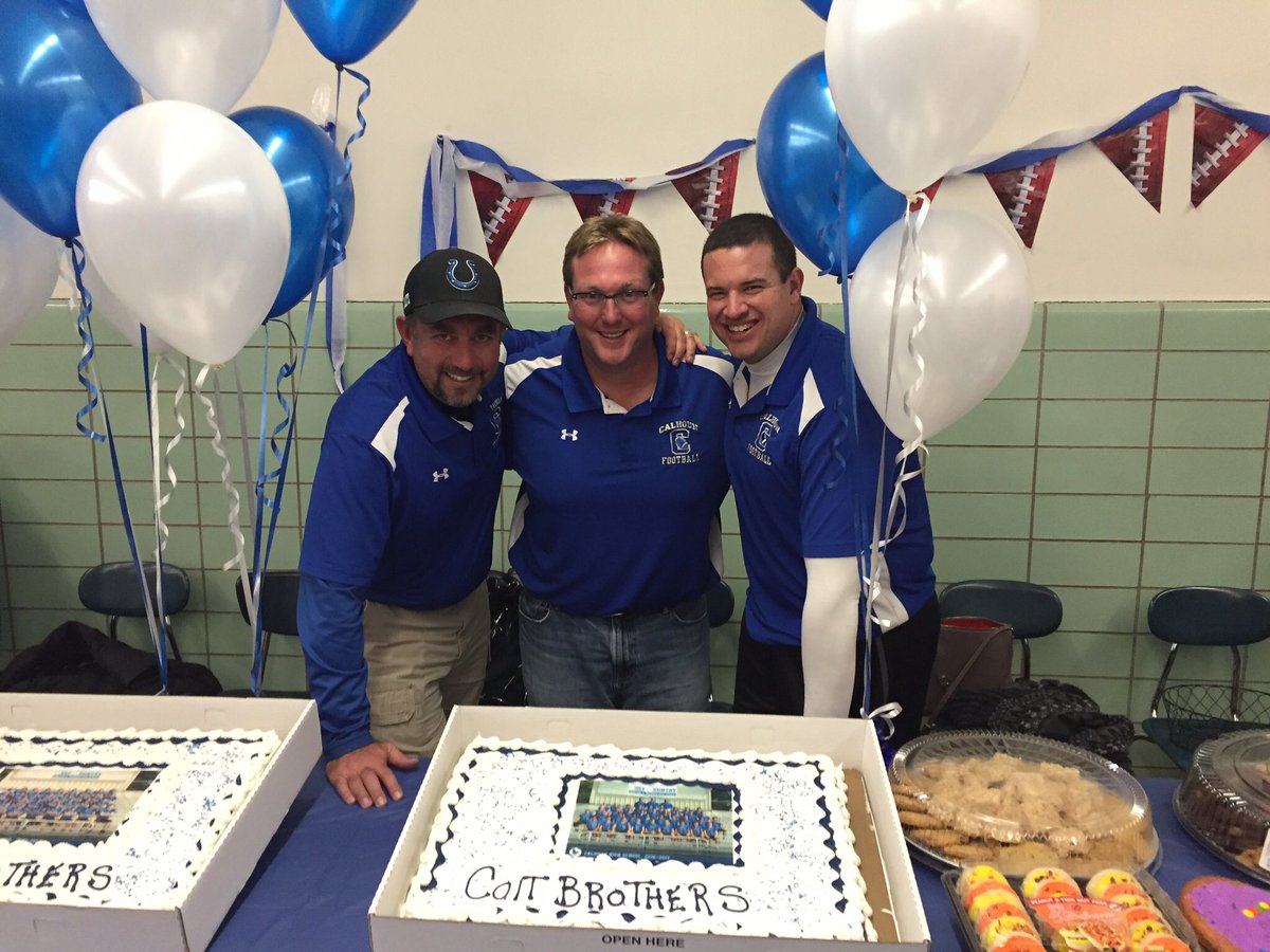 HounFootball's tweet photo. Looking forward to another great season with the BEST coaches out there! #calhounfootball #coaches #football2017 @CalhounHS https://t.co/lIkhBJeolF
