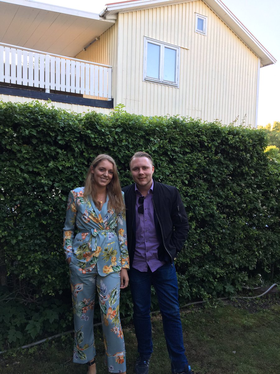Elias Olsson tweet media