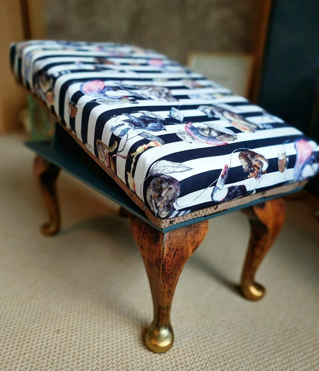 Unusual Girl tweet media