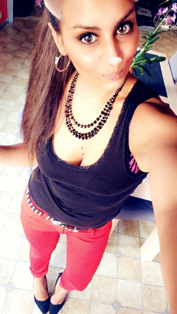 pampame8's tweet photo. Le vrai n'est pas toujours conforme à l'apparence #jugement #apparence #girl #femme #force #determination #viedemeuf #vietavie https://t.co/sgunS2VS6w