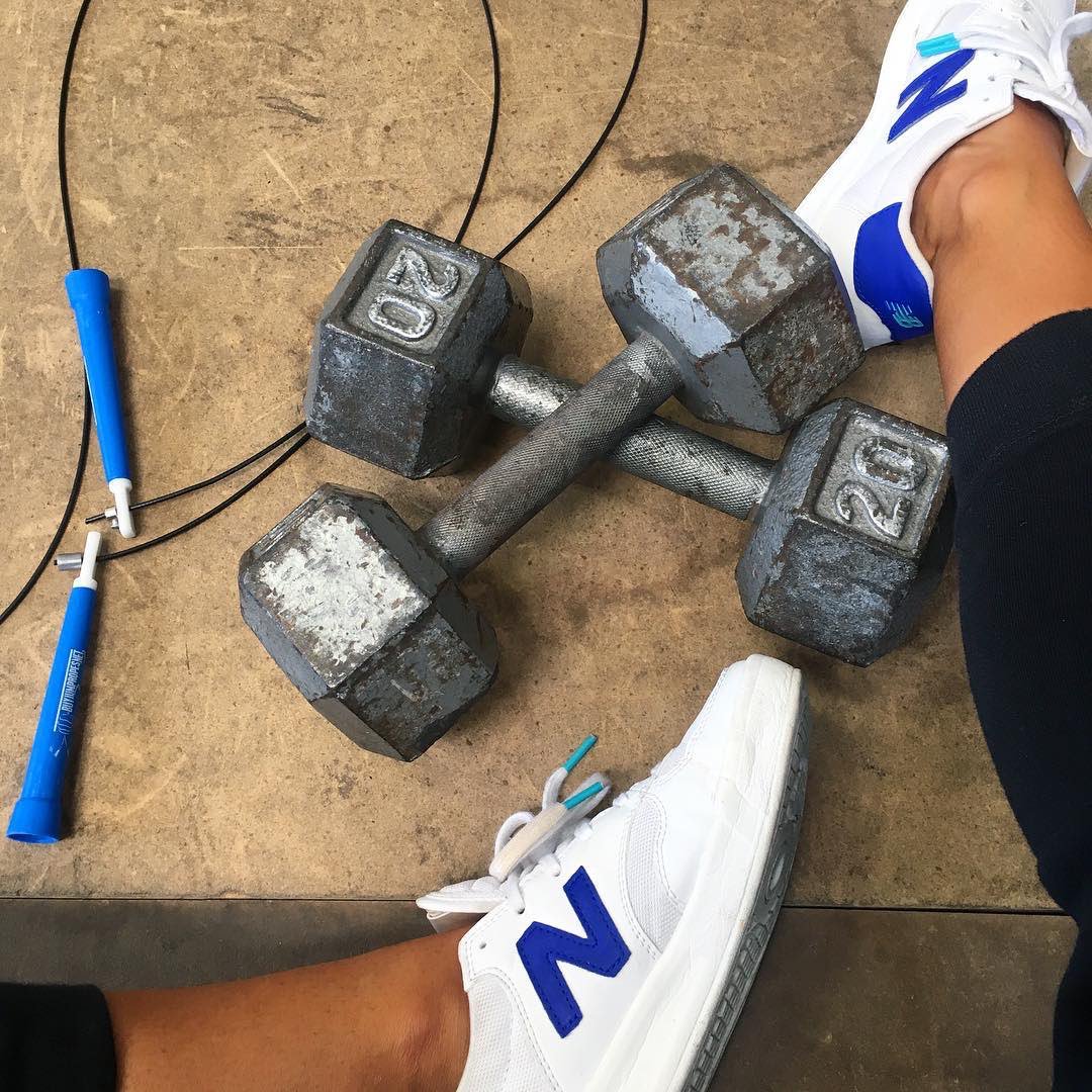 NewBalance_BLX's tweet photo. Je favoriete sneakers draag je overal. In de gym of met jeans 🌟 #CT300 https://t.co/Gb9D31Rzhr