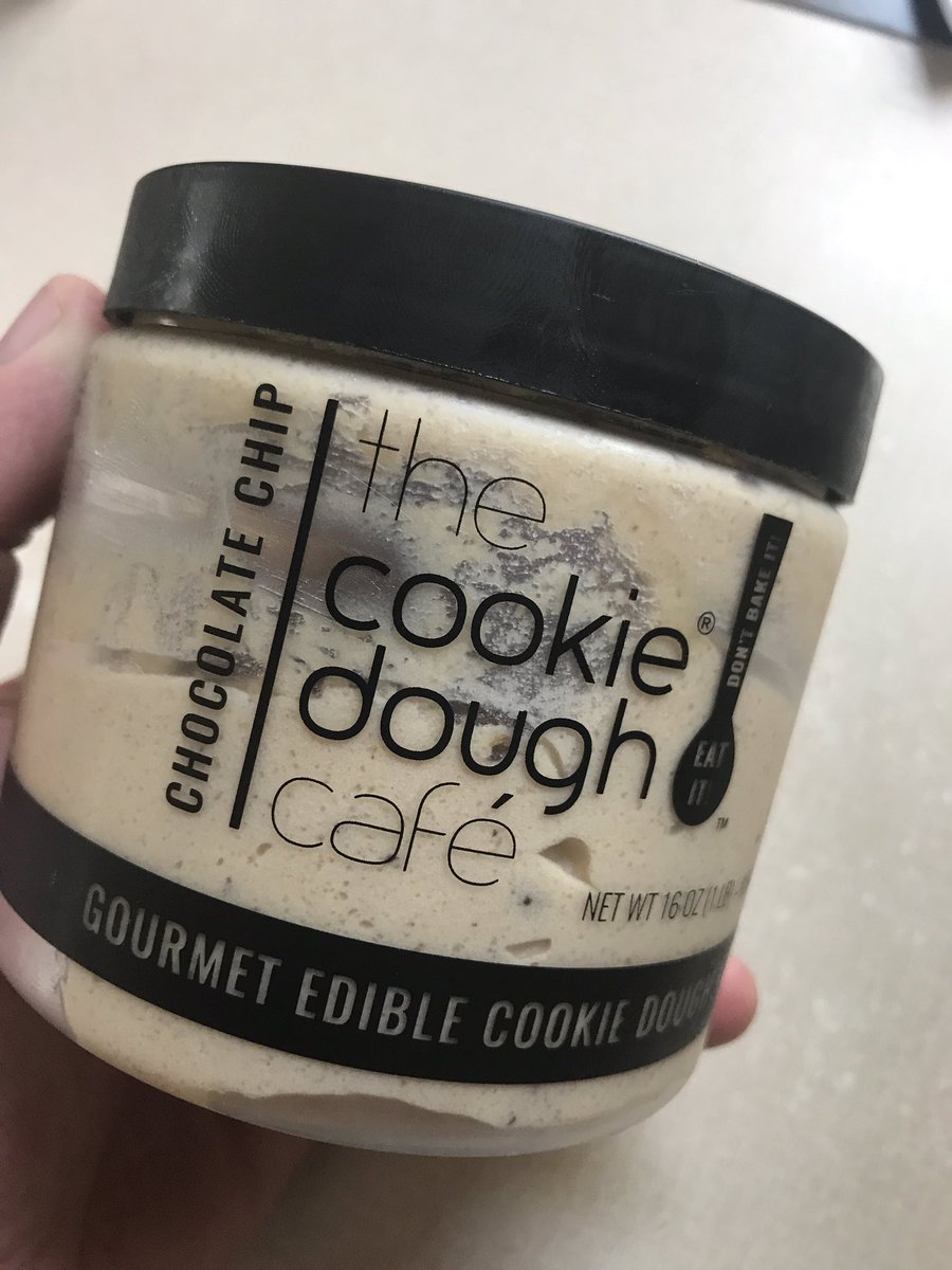 AndrewSteck11's tweet photo. I'm not sure what devil invented this... but I love them. #fitness #gainingpounds https://t.co/Y2MMMJTz8d