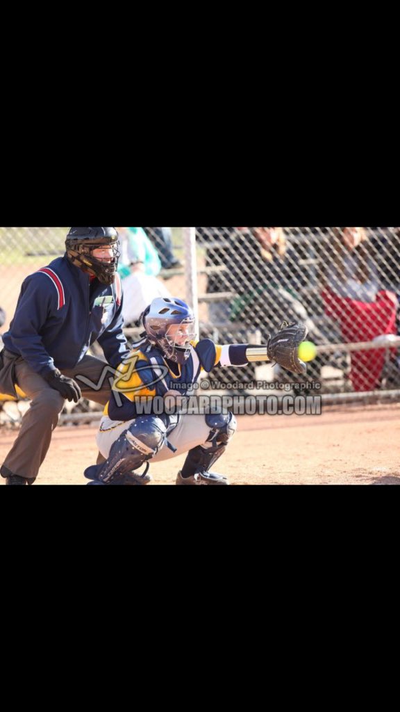 MaKennaHerzig's tweet photo. This game has taking me through so much.. meeting new friend.. a limp arm.. around the U.S and made me how I am. Happy national softball day https://t.co/PmiwQIXMHx