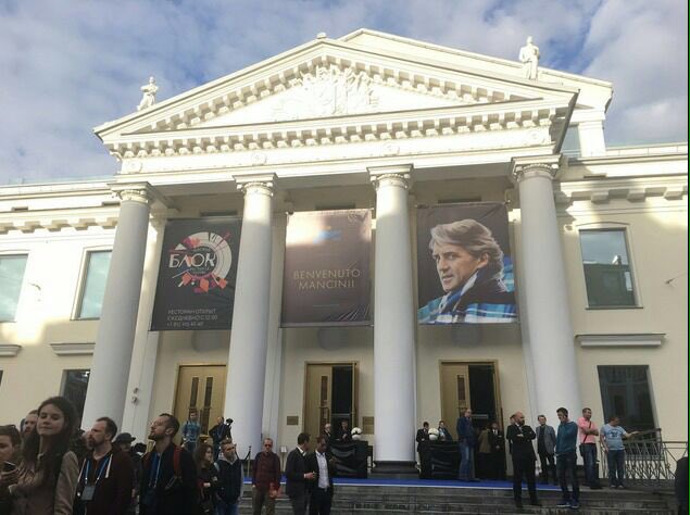 robymancio's tweet photo. I want to bring #Zenit in #ChampionsLeague, we will create a very good team to achieve results and to win. #GoZenit https://t.co/LWv3yUE6Zw