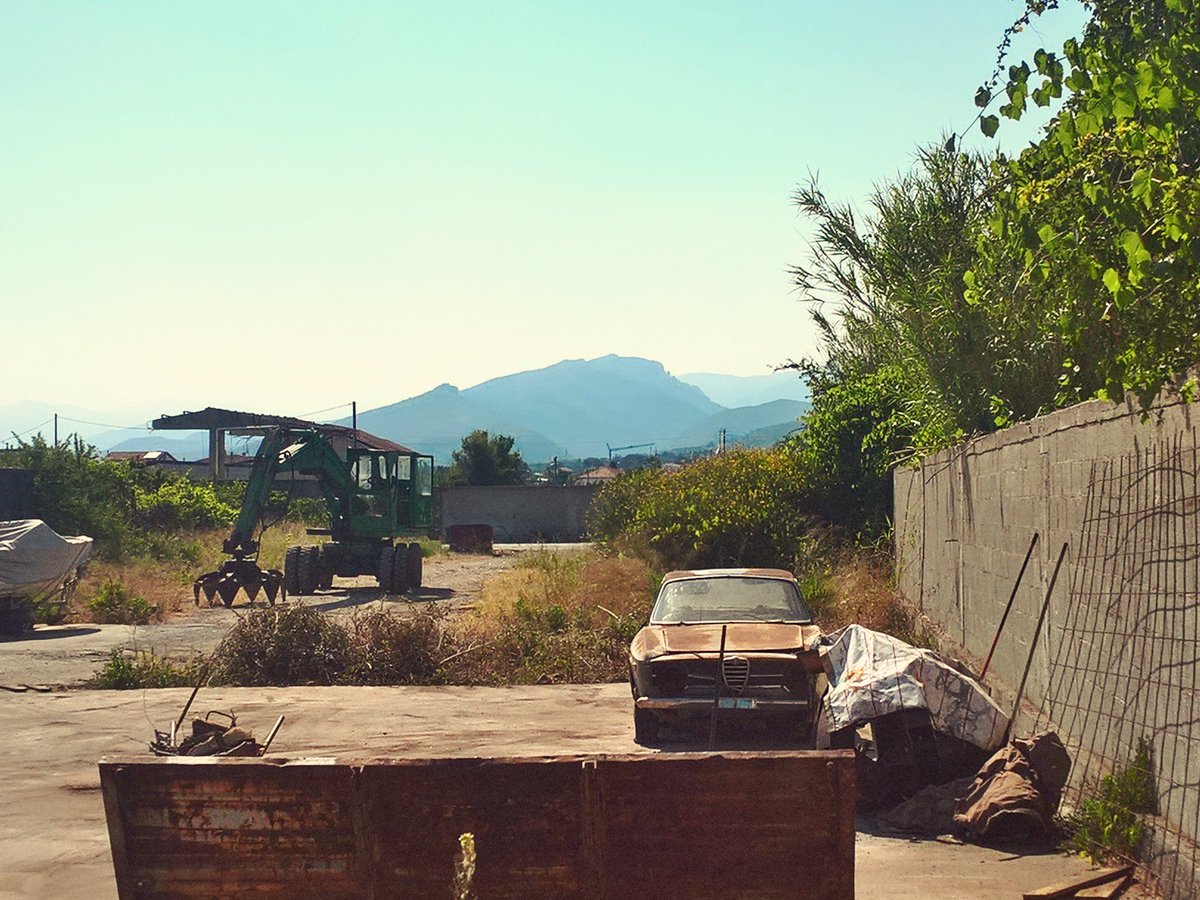 Seb_I3I's tweet photo. Requiem
#alfaromeo #giuliagt #abbandono https://t.co/06OnfXeblr