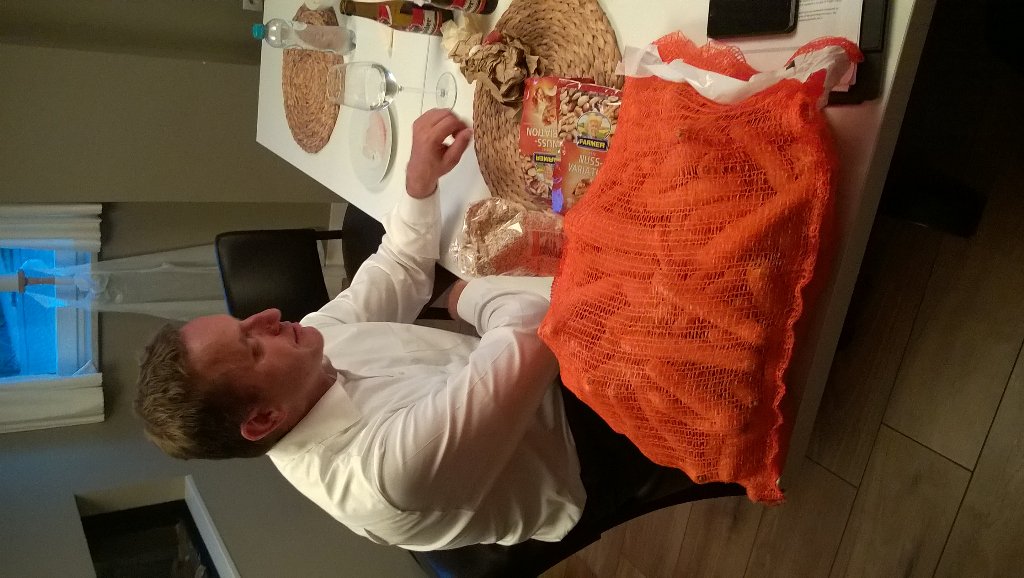 Informeel afscheid van een zeer gewaardeerde directeur <a href="/vr_ln/">Veiligheidsregio Limburg-Noord</a> #wortelen #nootjes #havermout <a href="/brandweerln/">Brandweer Limburg-Noord</a>