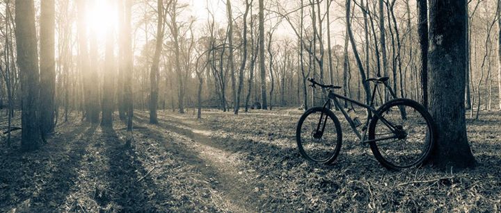 I'm gonna just Black &amp; White this ... #bikelife #BikeLifeDotCH @bikelifedotch bikelife.ch/im-gonna-just-… #bike #bicycle #bicycles #cycling