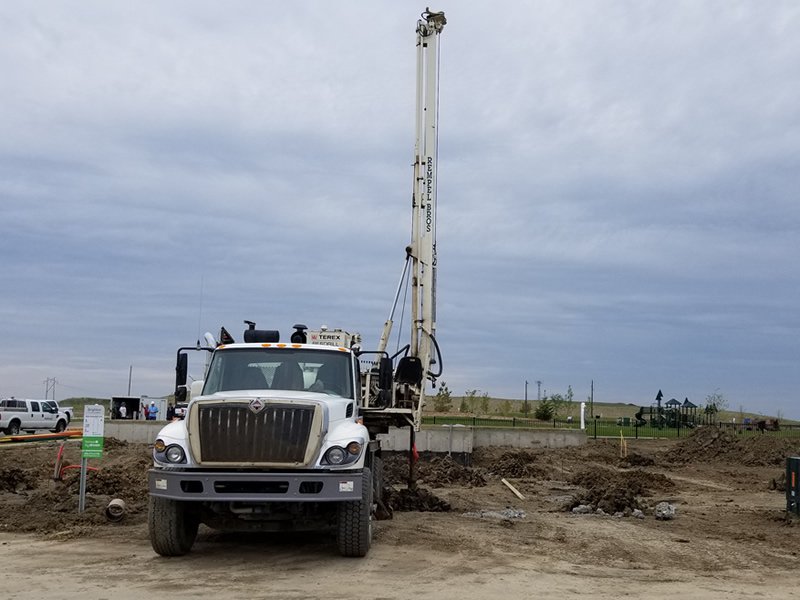 Auger Truck Hits Gas Line dlvr.it/PM30r0 https://t.co/qUvFPVZ2W9