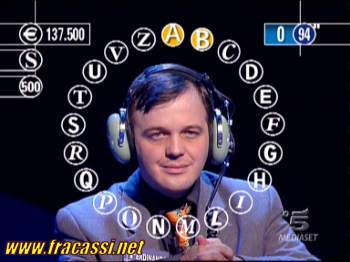 WalterSylarYang's tweet photo. Io rivoglio anche Passaparola comunque, secondo me c'è Ferdinando Sallustio che non aspetta altro. #Sarabanda https://t.co/Q2z6lz3b67