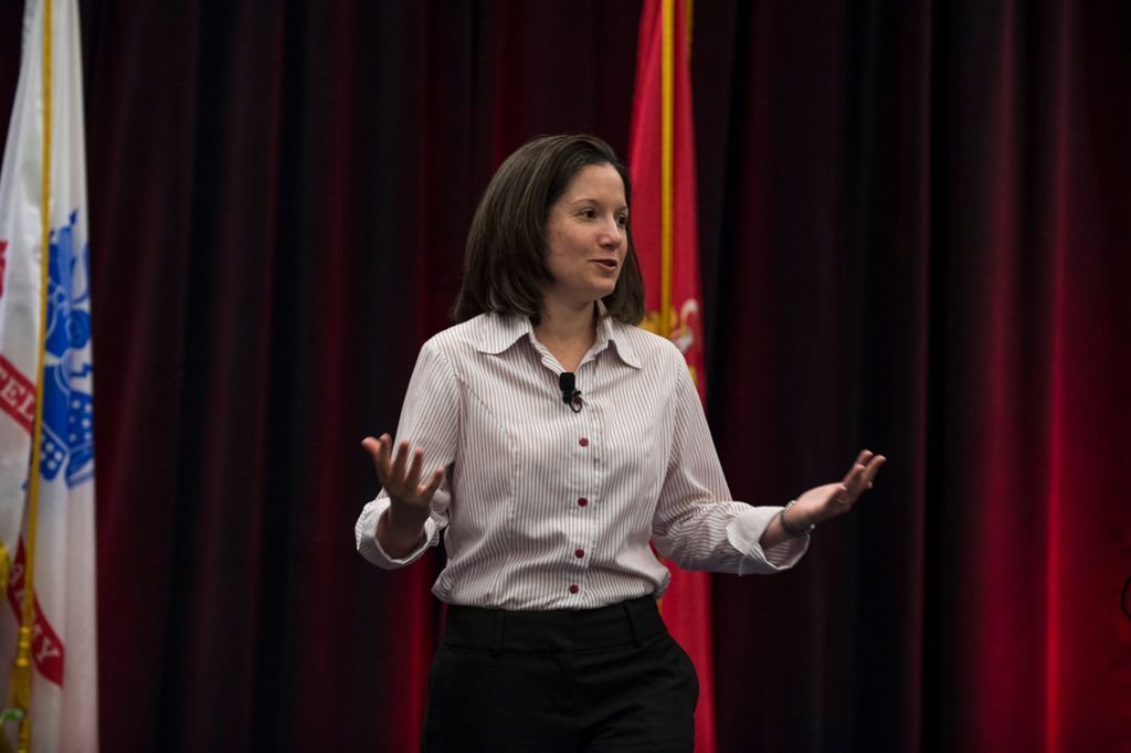 ProfArmani's tweet photo. Andrea's 10min talk & hour long Q&A session with top #STEM HS'ers from @NtlJSHS is now online! #JSHS2017 @USCViterbi https://t.co/a0KhsLuzx7 https://t.co/nqd2gf3PKx