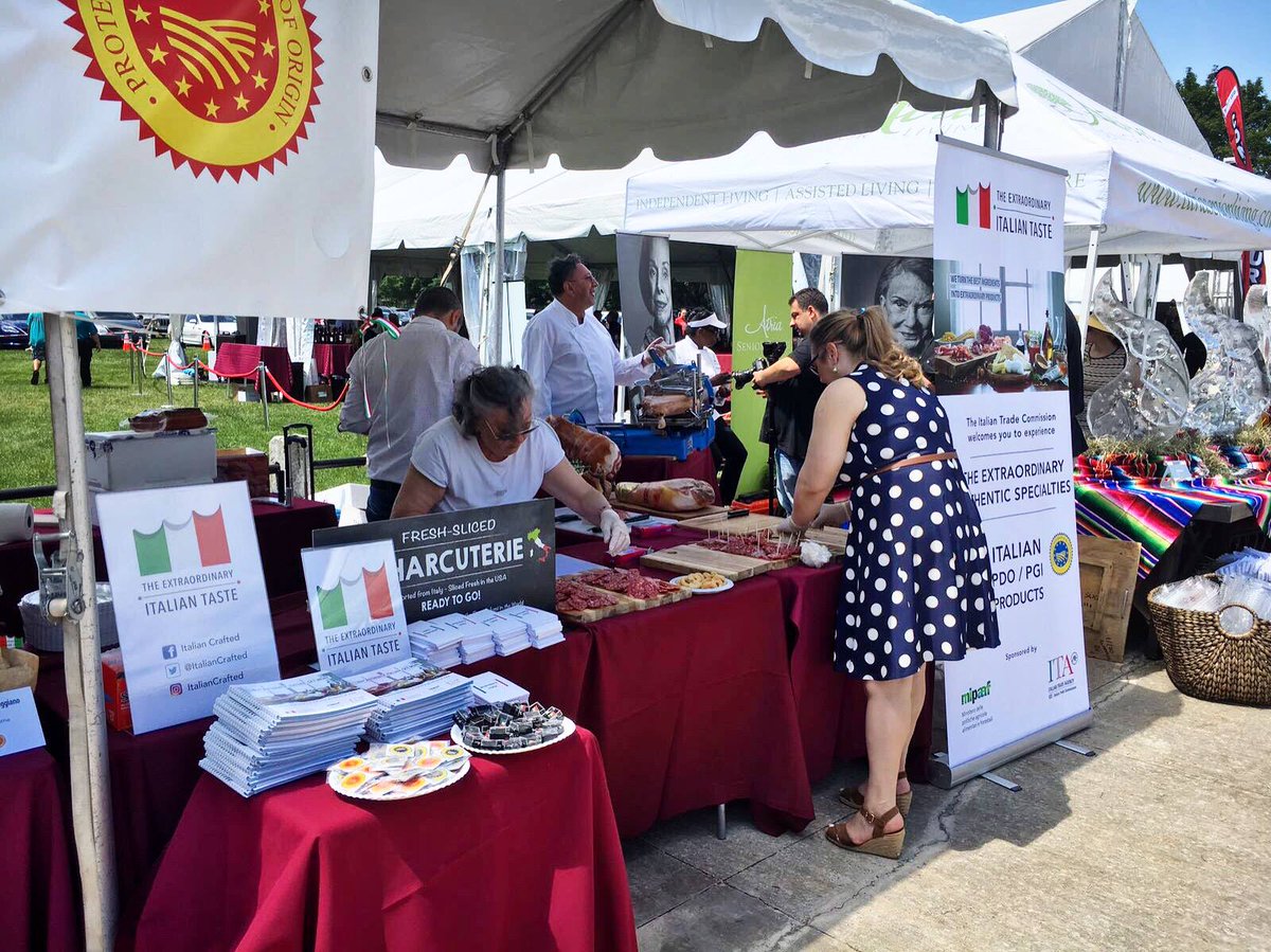 CardoncelloNYC's tweet photo. At @WestchesterMag ‘s Wine &amp; Food Festival, proud of supporting authentic Italian products alongside @ItalianCrafted! #CardoncelloDiVino https://t.co/dcPNpfSxDx