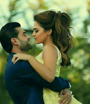 :
:
- قلوبنا بسيطهـهُ جداً . ✨
- بدليل انهـا وقت الفرحهُـه . 
- تنـسى كل لحظهـَه حزن ذاقتهأ  💙-
💚✨❤️