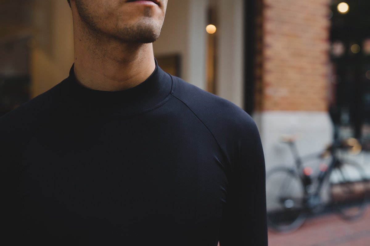 At first --- it was to be a base layer. I decided to add the back pockets and front full zipper to make it more versatile :) #cycling