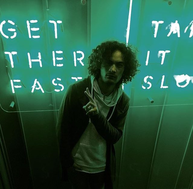 Komoguildford's tweet image. Neon love 💚 Best photo-backdrop ever? Pretty much #gettherefast #takeitslow #komoguildford 📸 @garywillcarter