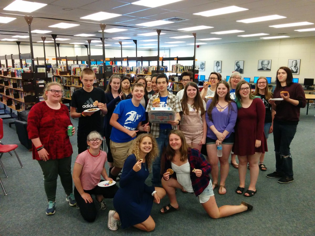 TLSS Student Council tweet media