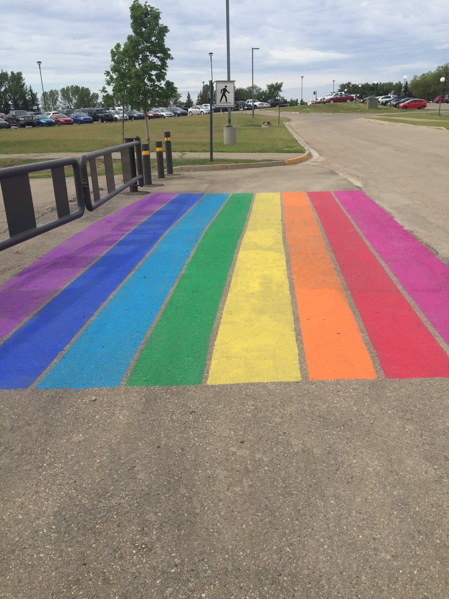 szepon's tweet photo. #saskpolytech2017  Regina campus #Pride2017 https://t.co/0GWB5OuN1g