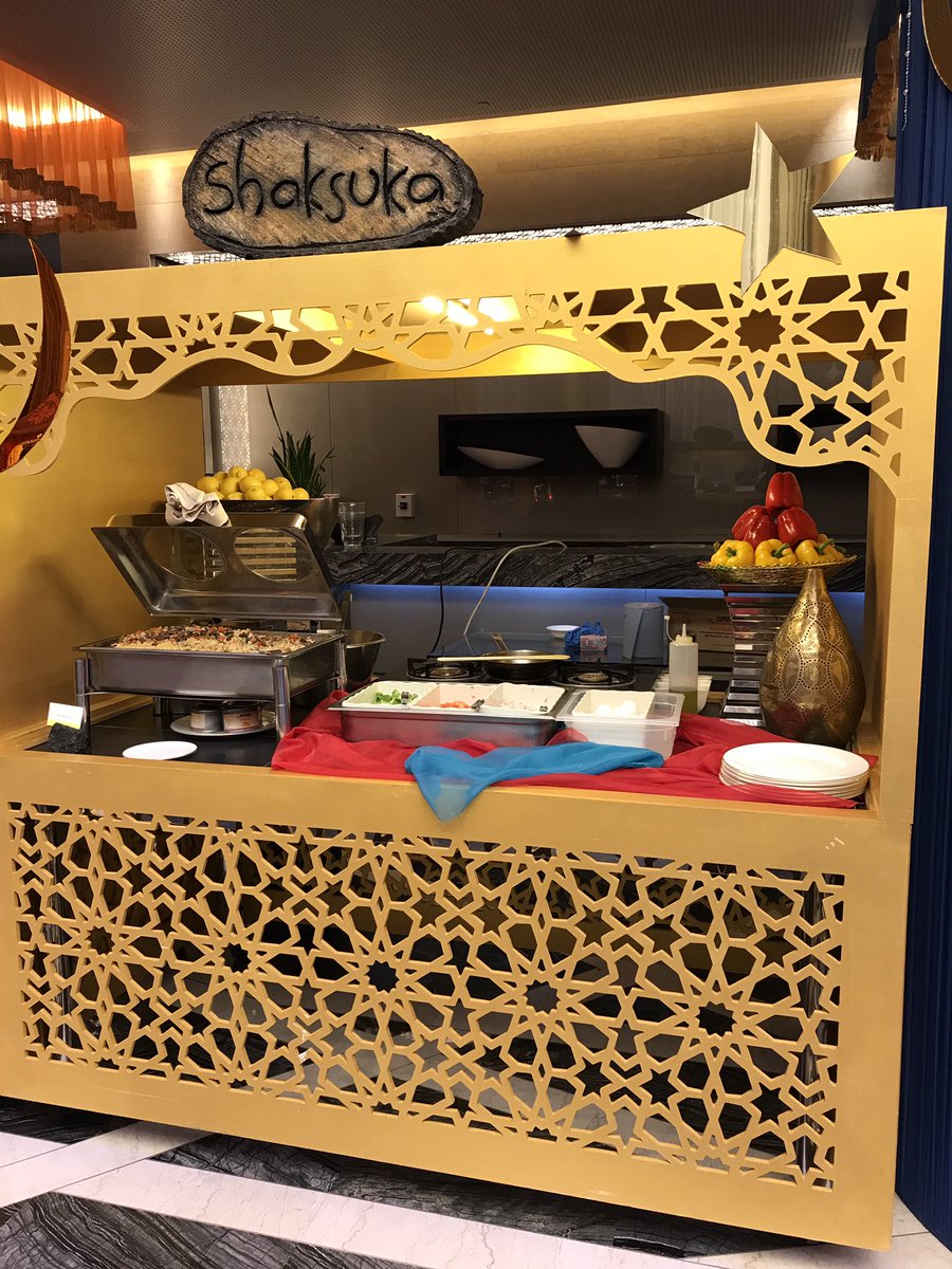 acepilotkhan's tweet photo. Hey @WestinDoha, can I make my own Shaksuka? #Qatar #WhereIsTheChef https://t.co/RKzR8SReAO