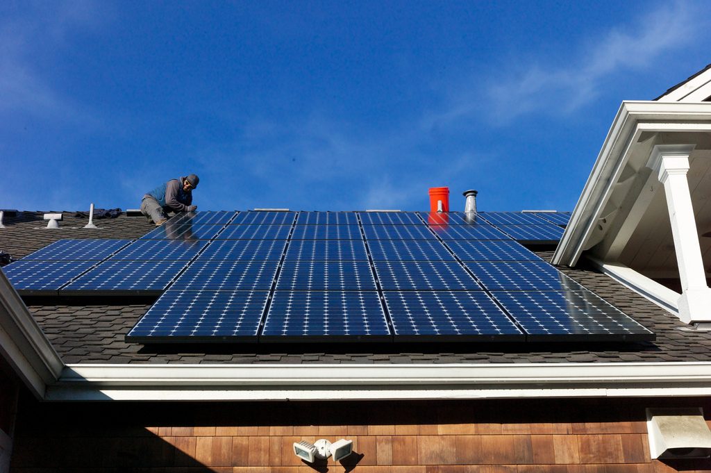 YongeAndRich's tweet photo. 10 ways Canadians can make money off their homes without selling https://t.co/toJCtZc6dN https://t.co/NSgWBzu2CU