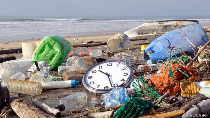 E_Consult2010's tweet photo. Clock Is ticking On The Disaster That Is Plastic Waste.#oceandisaster https://t.co/AZC5XAgltL
