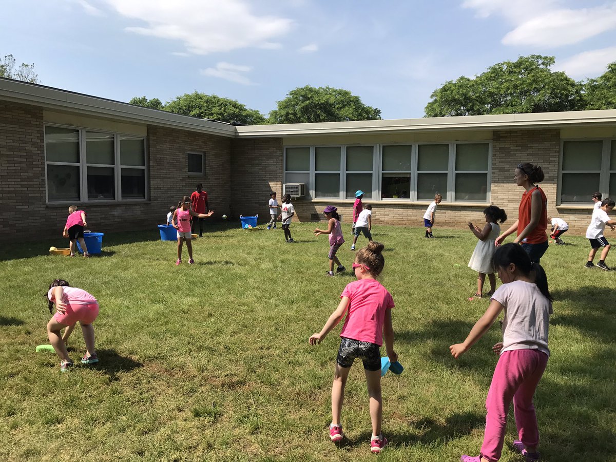 Field day <a href="/OakGroveES40/">Oak Grove ES</a> !!! We had so much fun! <a href="/WCSDEmpowers/">WCSDEmpowers</a> <a href="/DawnTurpinO/">Dawn Turpin-Orgetas</a>