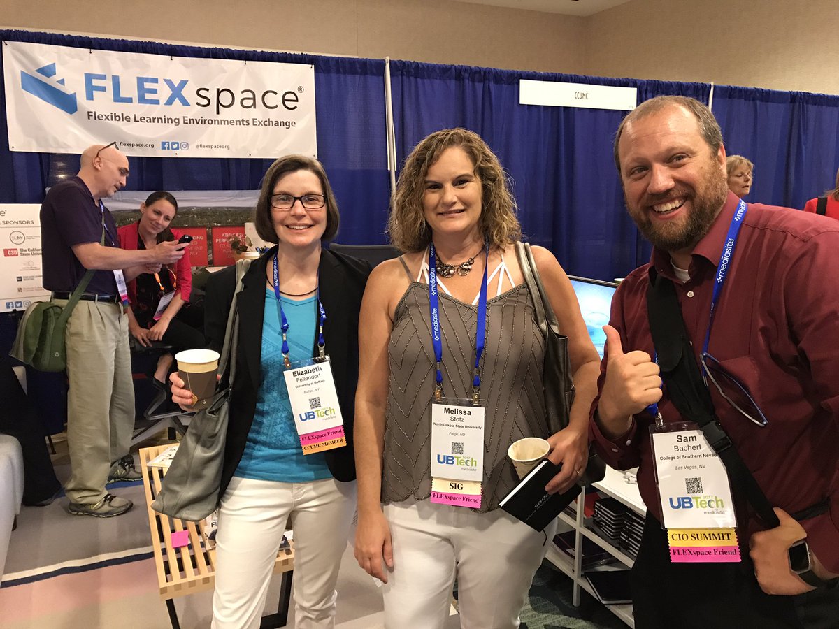 FLEXspaceorg's tweet photo. Our lovely supporters! #flexspacefriends #ubtech17 https://t.co/4KGnveeXwZ