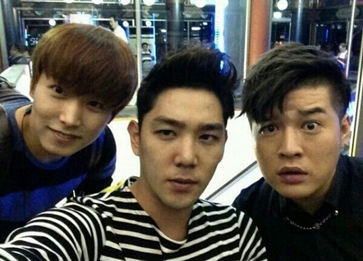 jj_hiba's tweet photo. #JELFsupportKELF
My lovers
😍😍😍😍😍
Sung min
Kang in
Shindong
💙💙💙💙😍😍😍😍😘😘😘😘😘 https://t.co/yr67tiSiCE