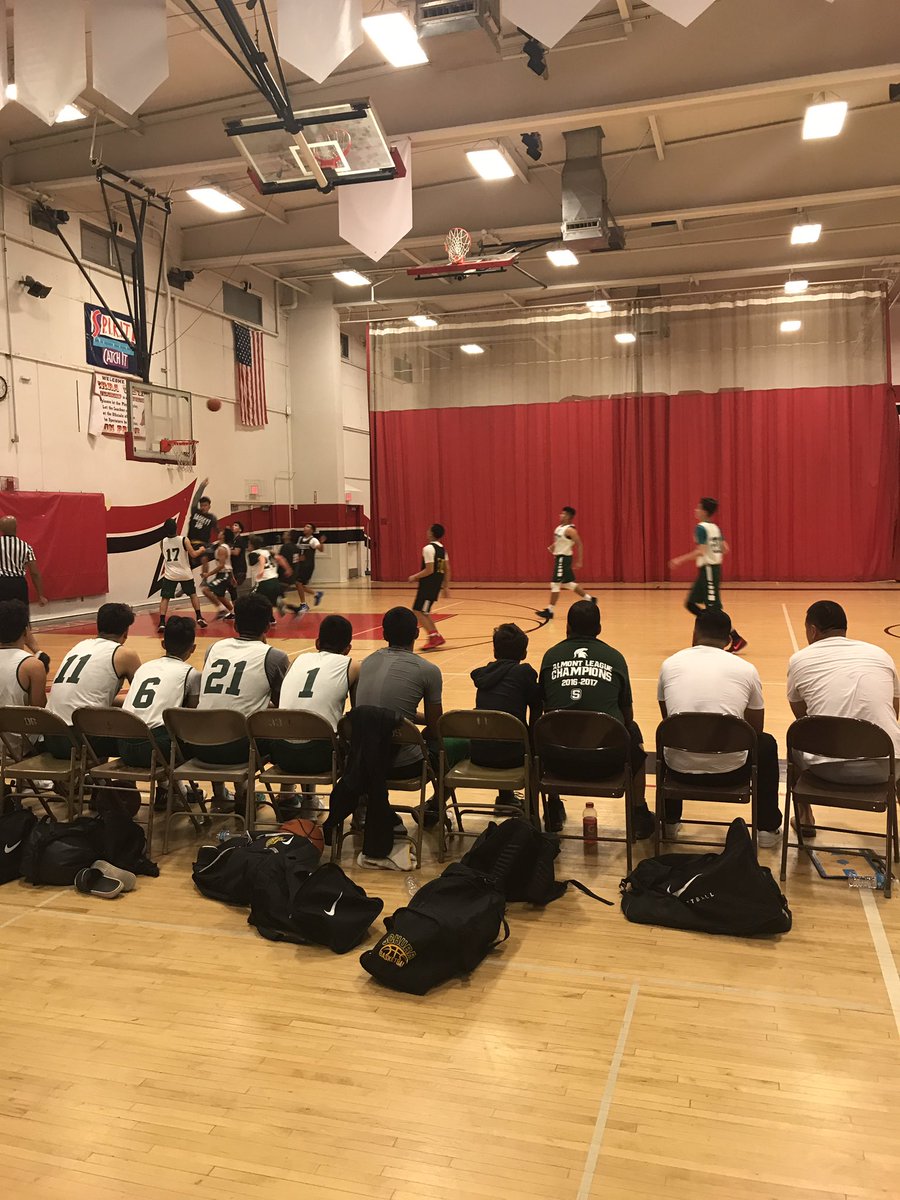 ricronk's tweet photo. Got to see the 2 HS's I've coached at play tonight. Both head coaches are good friends of mine. #realblessing @CoachGTorres @joeburton83 https://t.co/DcZqWIBu2U