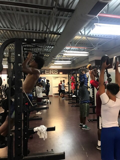 CoachFleen's tweet photo. Day 2 left the weightroom floor soaked in sweat! Outside we worked how to start, how to stop, how to explode and how to land! #SkeeterPower https://t.co/aVCzTFBZ6U