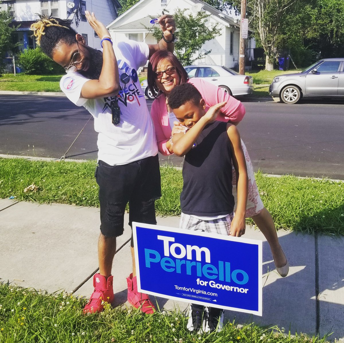 JaPharii757's tweet photo. Me and my MOM #Dabbed the polls, put a sign where there wasn't,  and voted for @tomperriello #GoTomGo #TeamTom #Primary1613 https://t.co/yYAMGOSwit