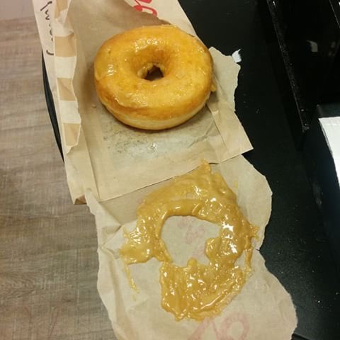 Ceremic's tweet image. #TimHortonsproblems